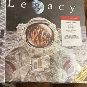 Pearl Records Legacy Collection Limited Edition by Garth Brooks